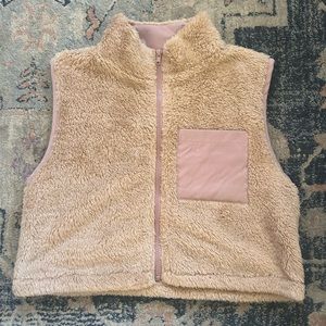 tan / purple vest, size medium